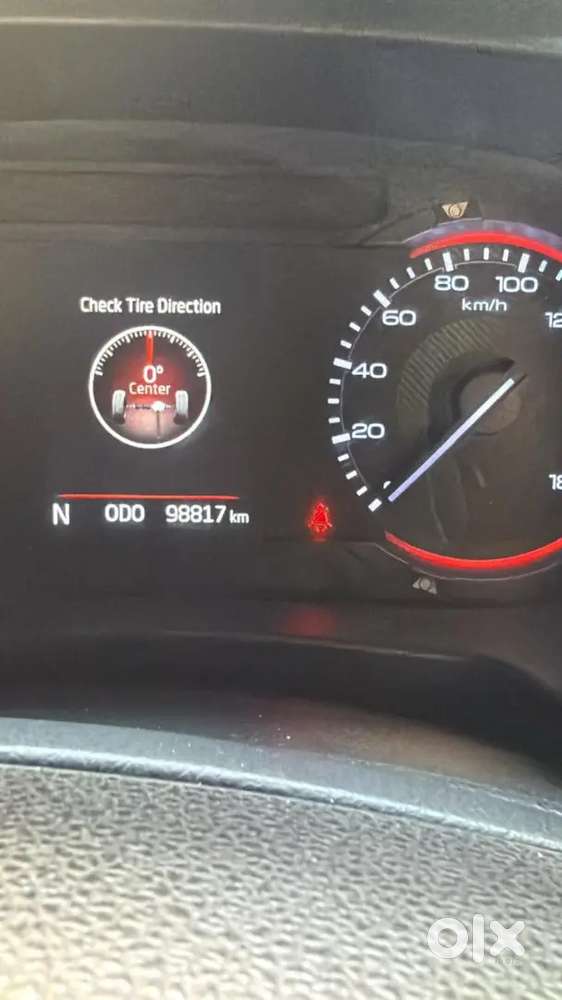 Non Accidental Car .. 
Top Model Manual 4/4