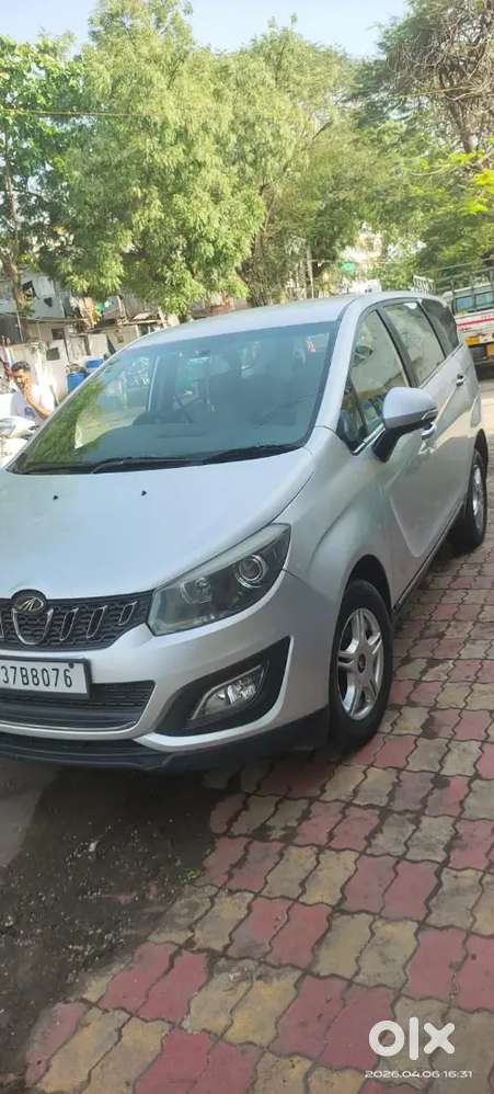 Urgent Mahindra Marazzo 2018 Diesel Good Condition