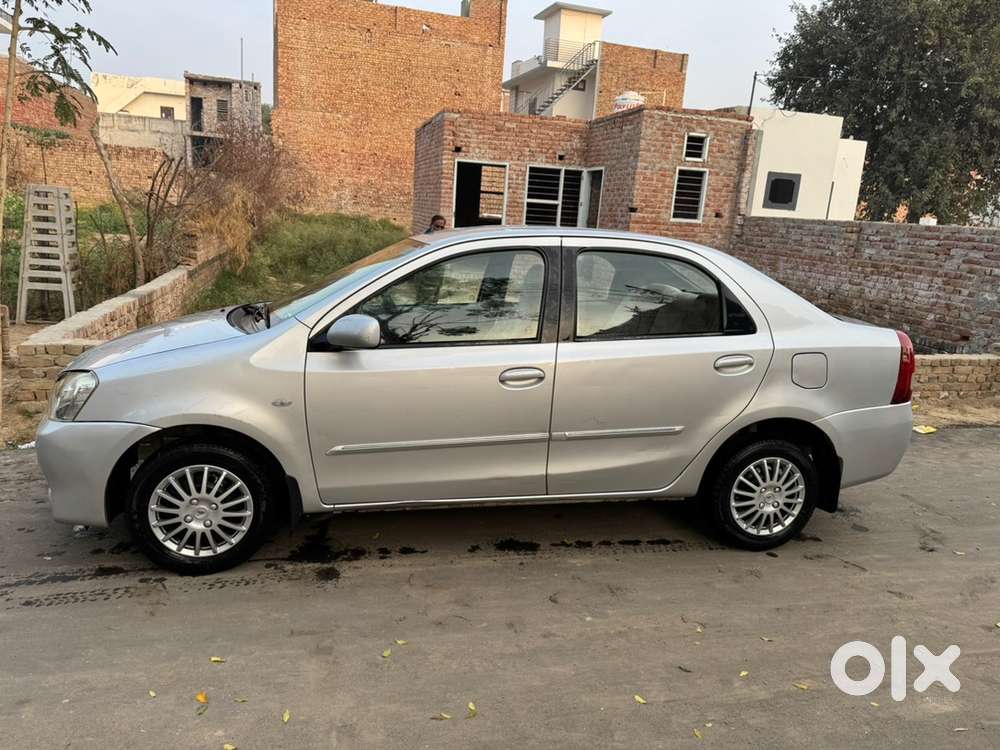 Toyota Etios 2011 Petrol Manual