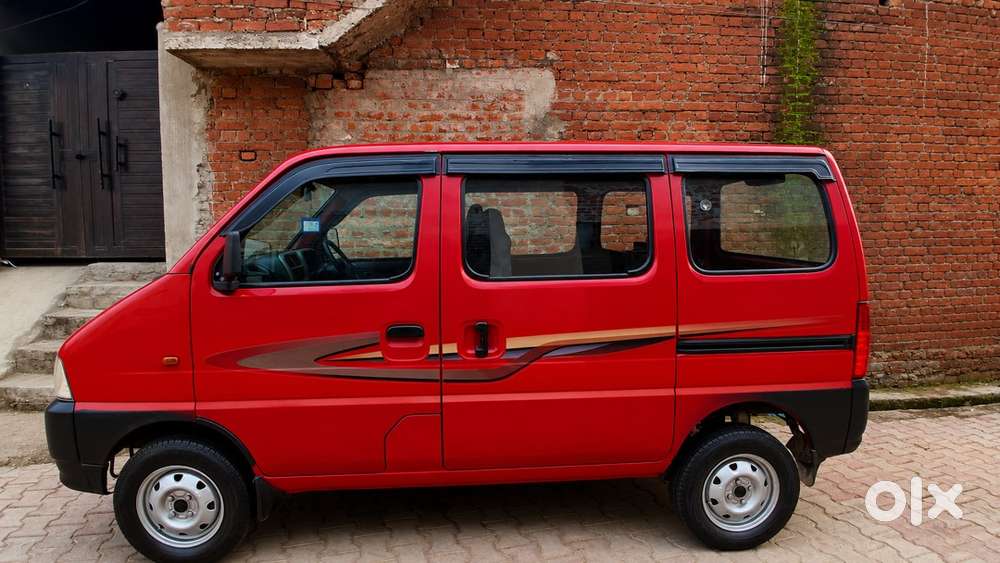 Maruti Suzuki Eeco 2011