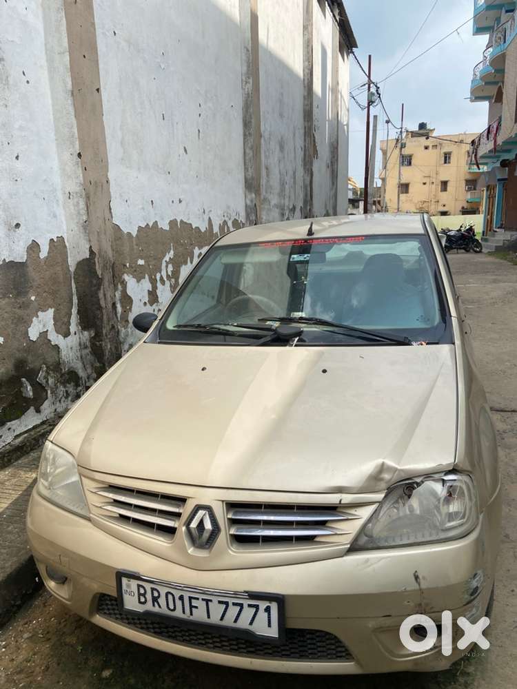 Mahindra Logan Petrol 2012