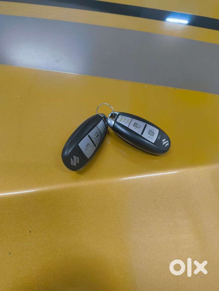 Maruti Suzuki Brezza Zdi+ Dual Tone, 2017, Diesel