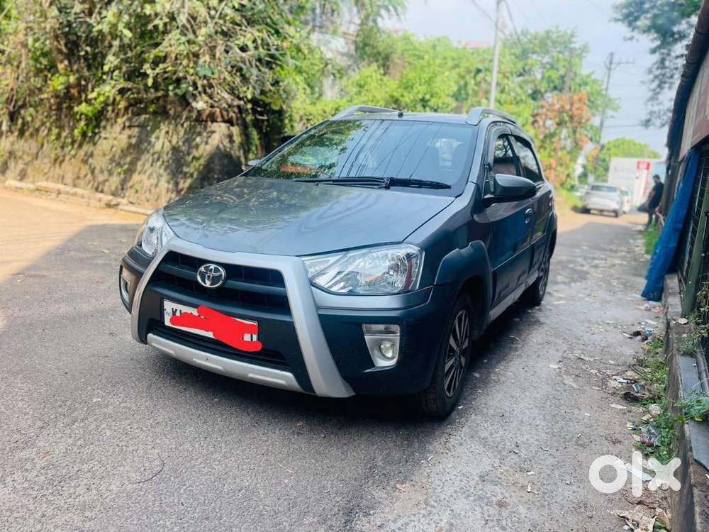 Toyota Etios Cross 2014
