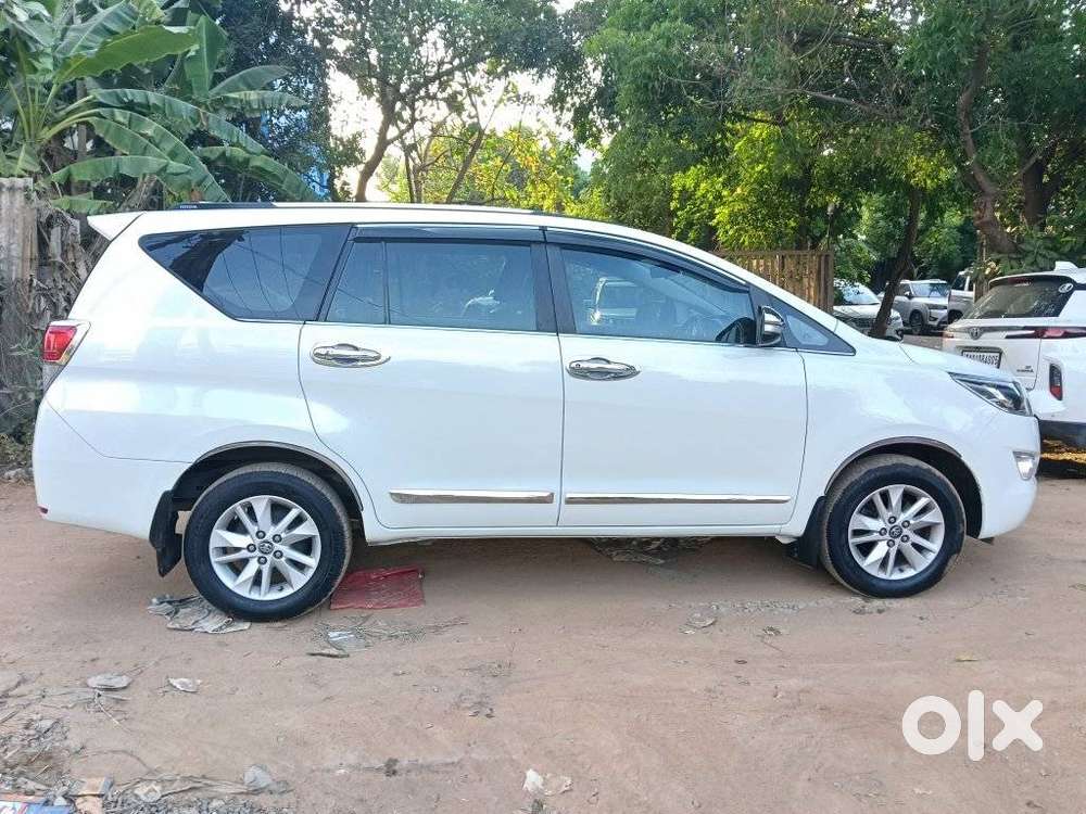 Toyota Innova Crysta 2.4 Z 7 Str, 2017, Diesel