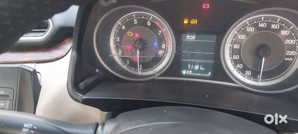 Maruti Suzuki Swift Dzire Amt Vxi, 2017, Petrol