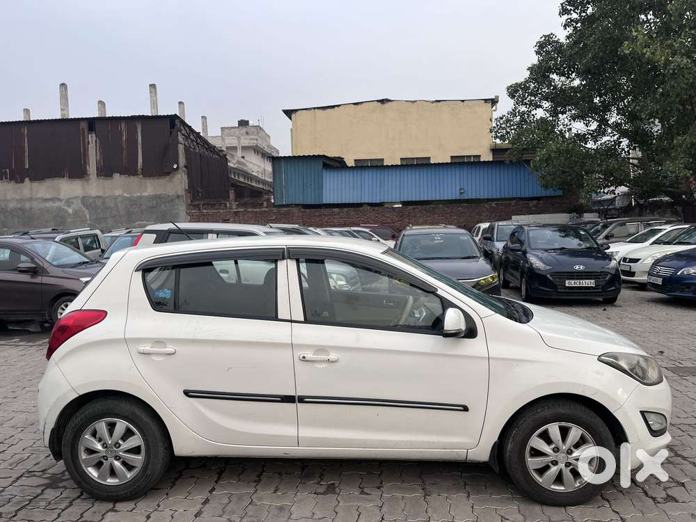 Hyundai I20 Sportz 1.2 Bs-iv, 2012, Petrol
