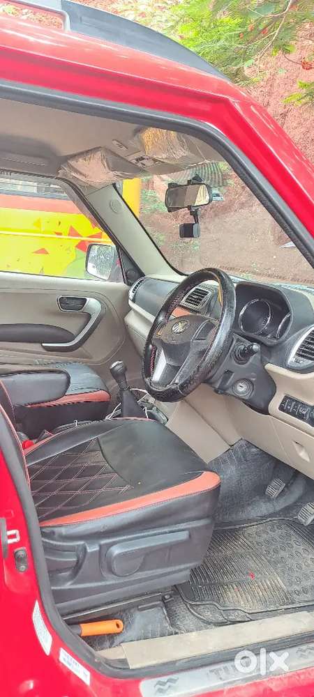 Mahendra Tuv 300 Diesel Top Model 6.80lakh