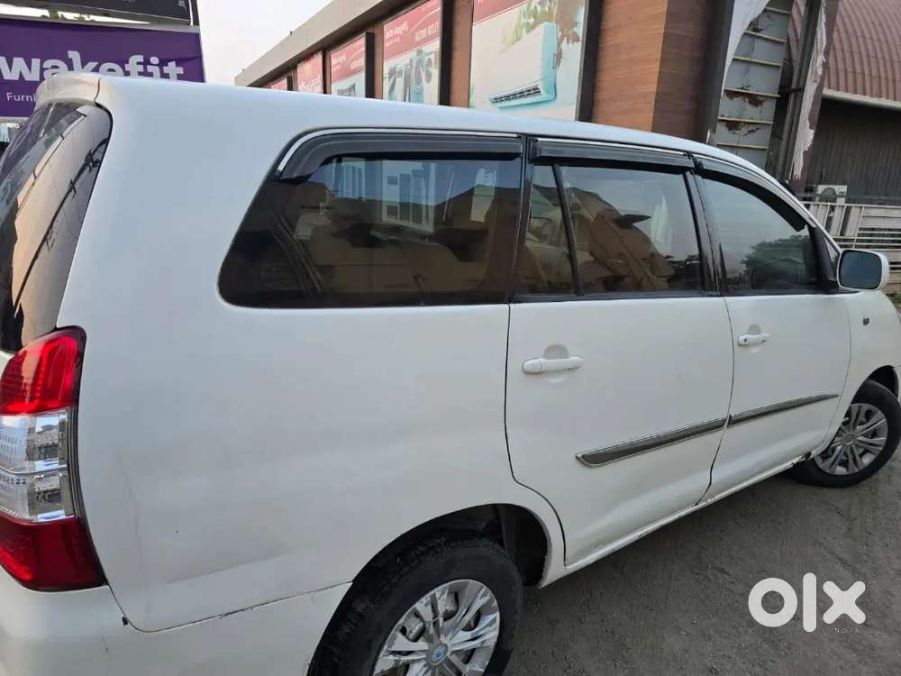 Toyota Innova 2006 Last Year