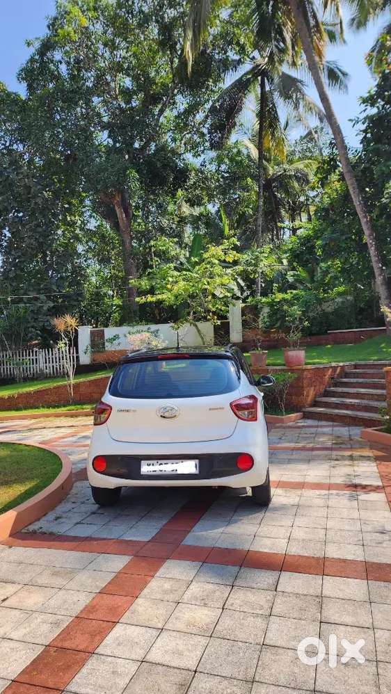 Hyundai Grand Sports Dual Tone I10&ndash; 2018 Model