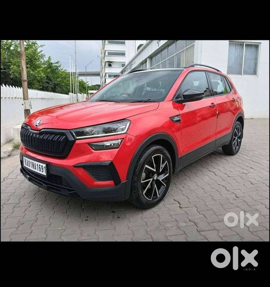 Skoda Kushaq Active 1.0 Tsi Mt, 2023, Petrol