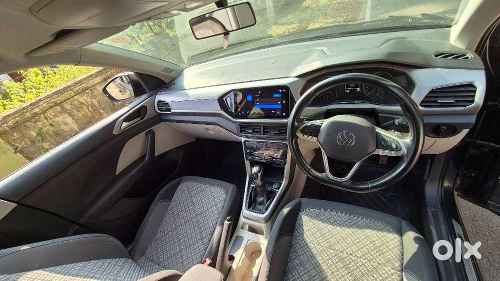 Volkswagen Taigun Highline Plus 1.0tsi At, 2022, Petrol