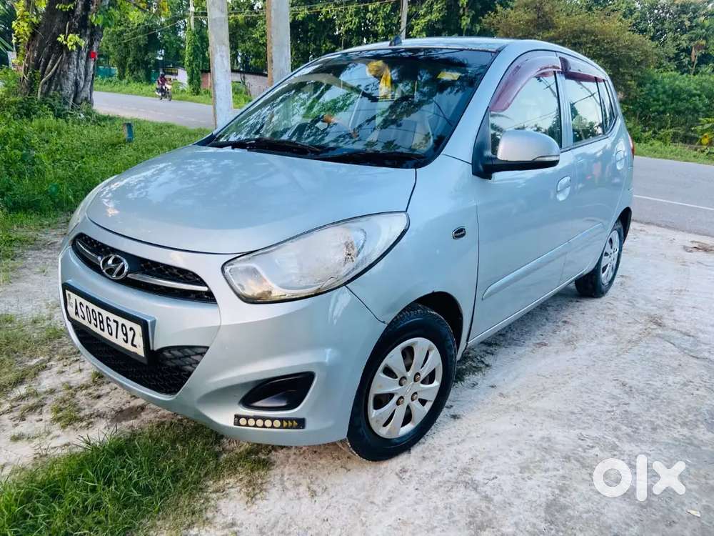 Hyundai I10 Sportz Petrol 2013