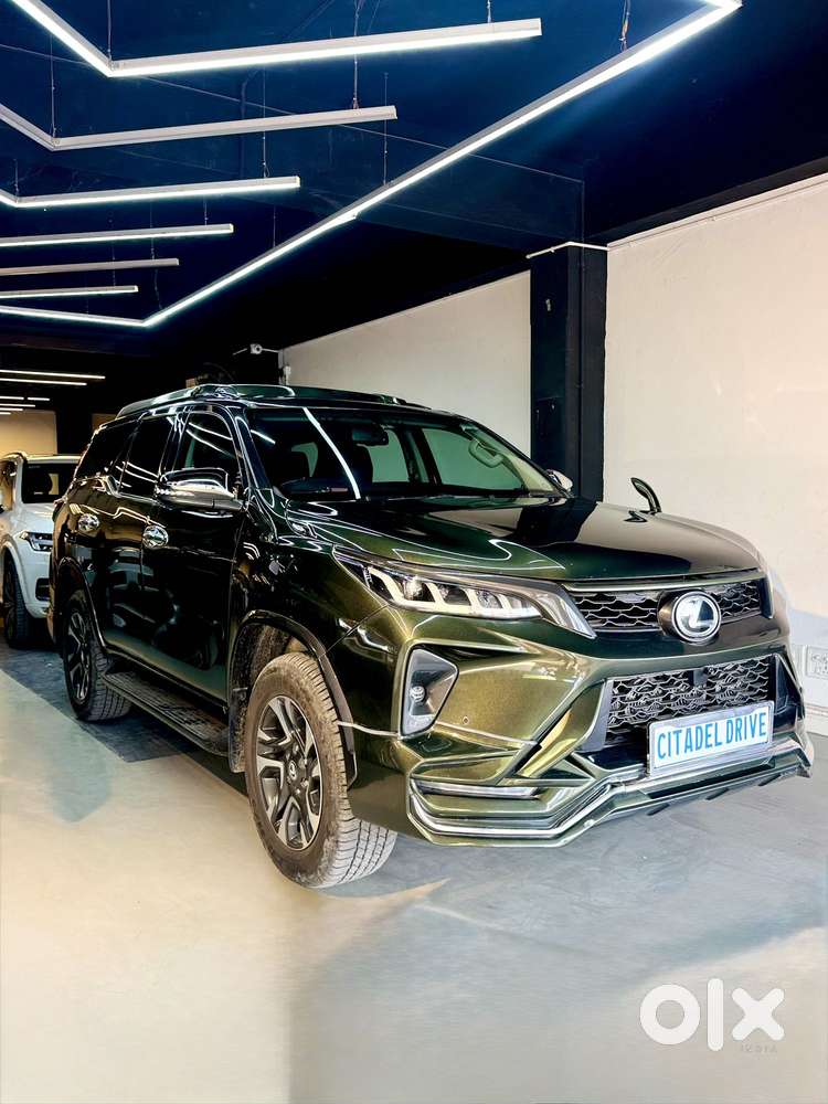 Toyota Fortuner 2.8 Legender 4x4, 2022, Diesel