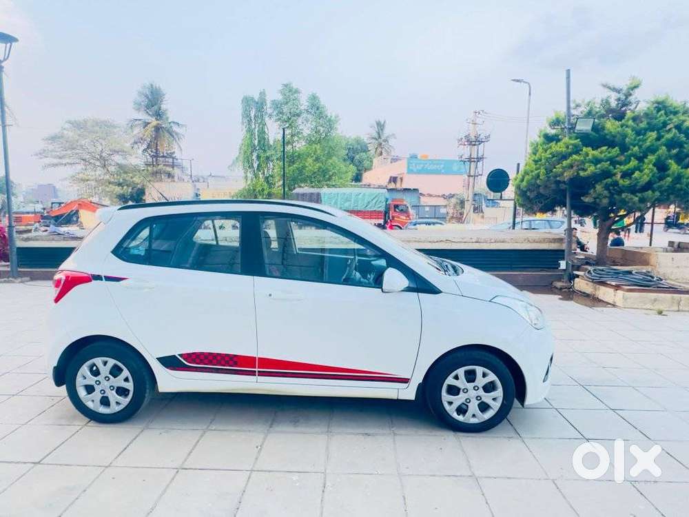 Hyundai Grand I10 1.2 Kappa Vtvt Sportz Special Edition, 2016, Petro..