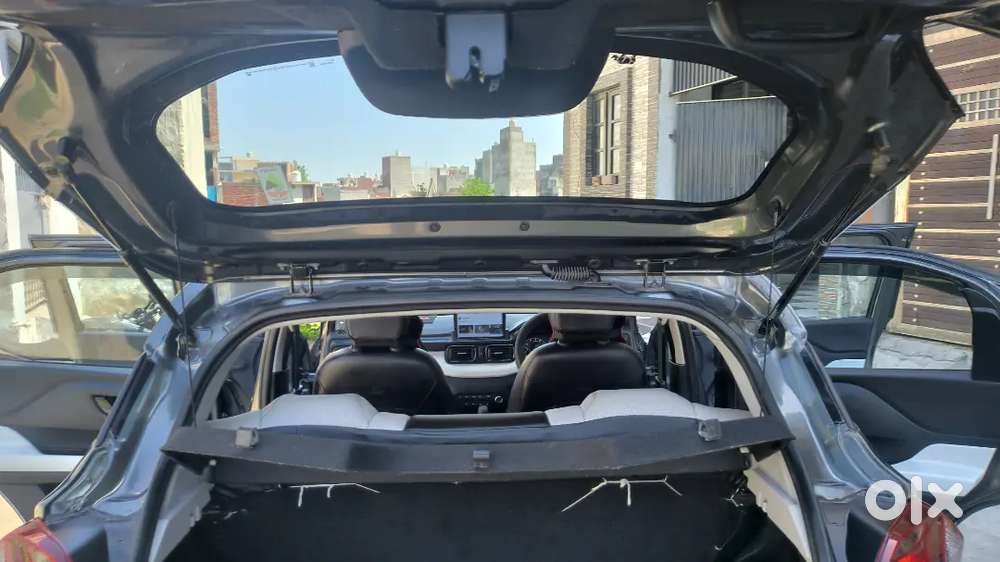 Tata Punch 2023 Petrol Manual 38000 Km