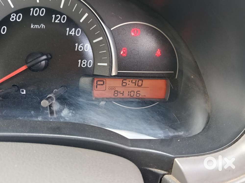 Nissan Micra Cvt Xv, 2013, Petrol