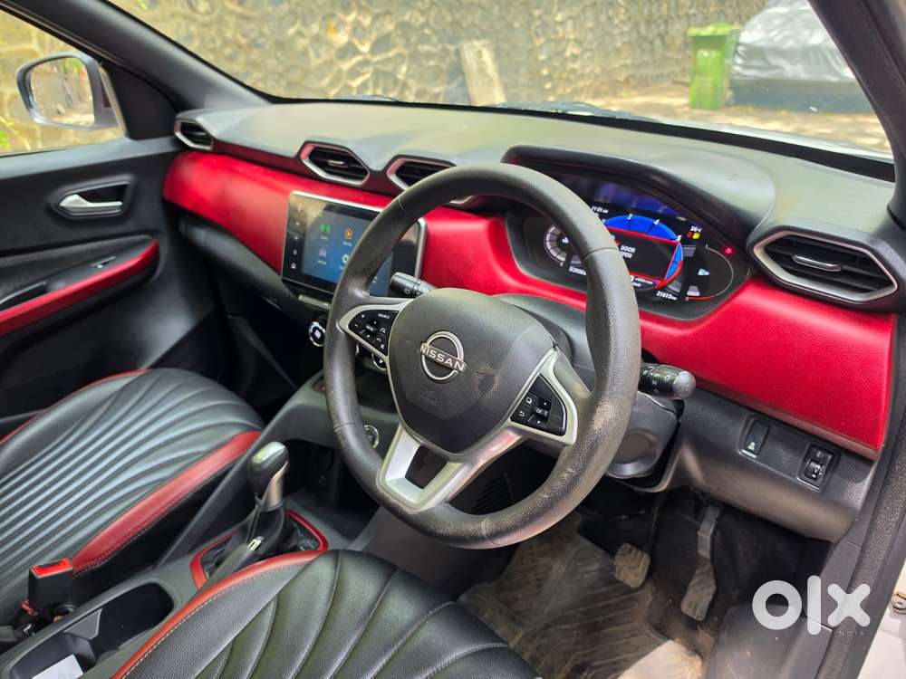 Nissan Magnite Xv Turbo Cvt Red Edition, 2022, Petrol