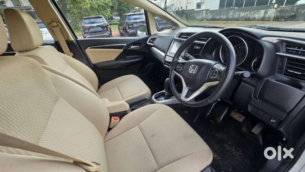 Honda Jazz 1.2 Zx Cvt I-vtec, 2021, Petrol