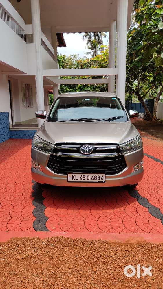 Toyota Innova Crysta 2.8 Gx At, 2017, Diesel