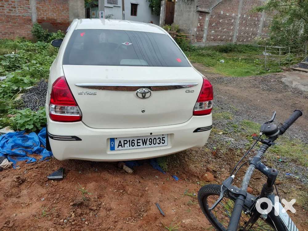 Toyota Etios 1.5 G 2014