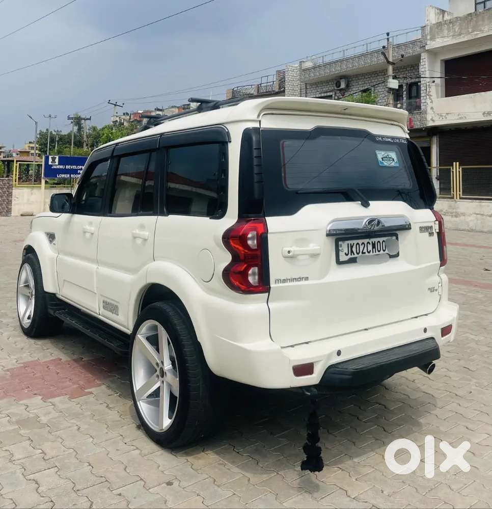 Mahindra Scorpio 2020 Diesel 36000 Km Driven