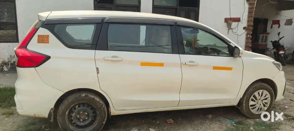 Maruti Suzuki Ertiga Vxi 2023