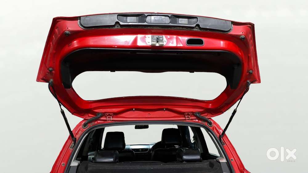 Maruti Suzuki Swift Vxi, 2016, Petrol