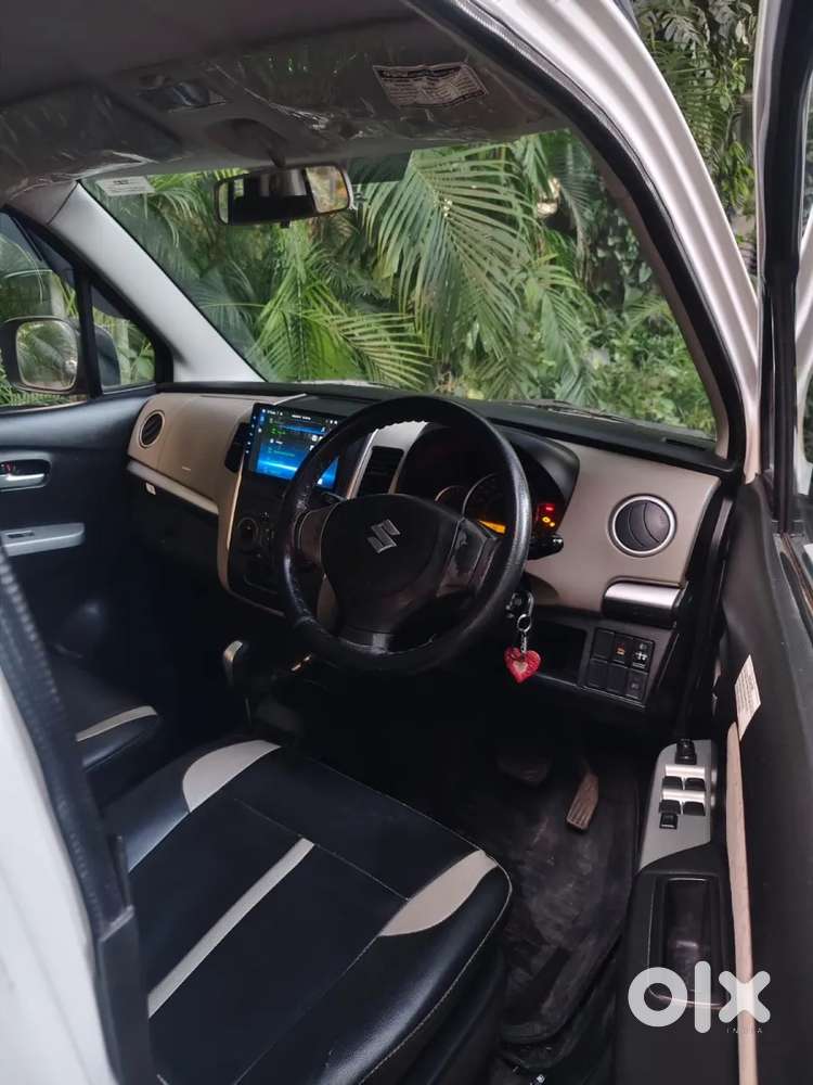 Maruti Suzuki Wagon R 1.0 Vxi Amt, 2017, Petrol