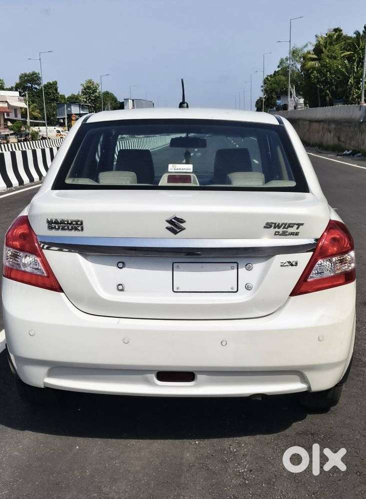 Maruti Suzuki Dzire 1.2 Zxi, 2012, Petrol