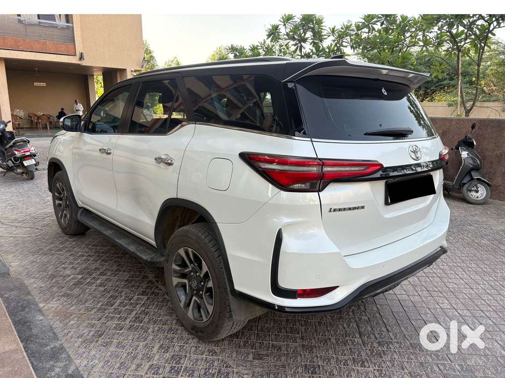Toyota Fortuner Legender 4x4 At 2.8, 2025, Diesel