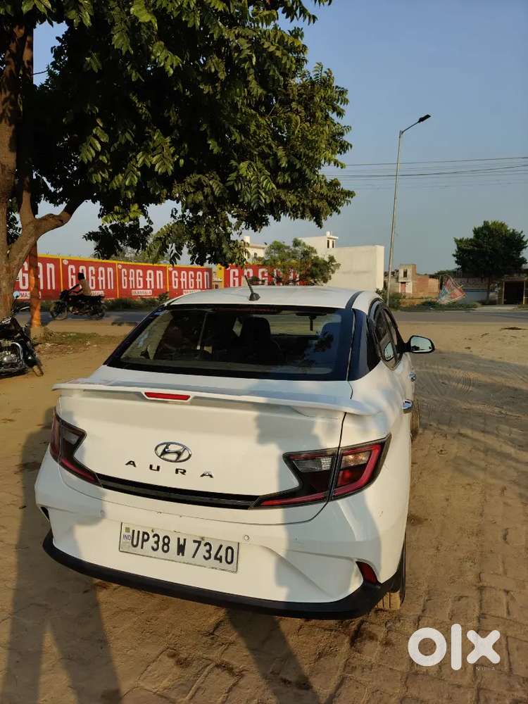Hyundai Aura 2021 Variant