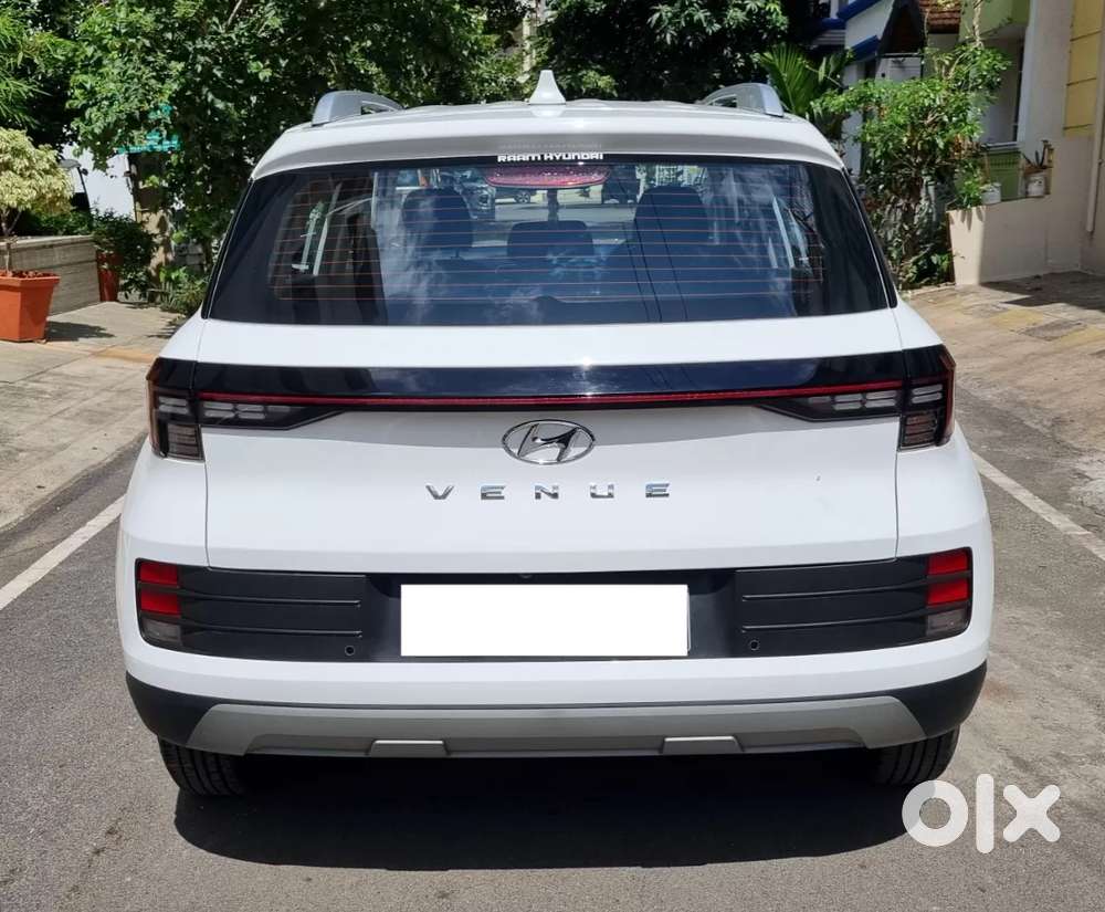 Hyundai Venue 1.2 S (o), 2025, Petrol