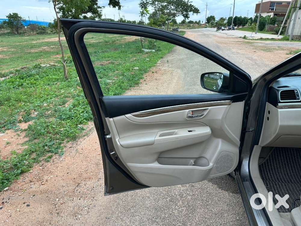 Petrol Ciaz Smart Hybrid Alpha Automatic Gear 1.5 - Top End Model