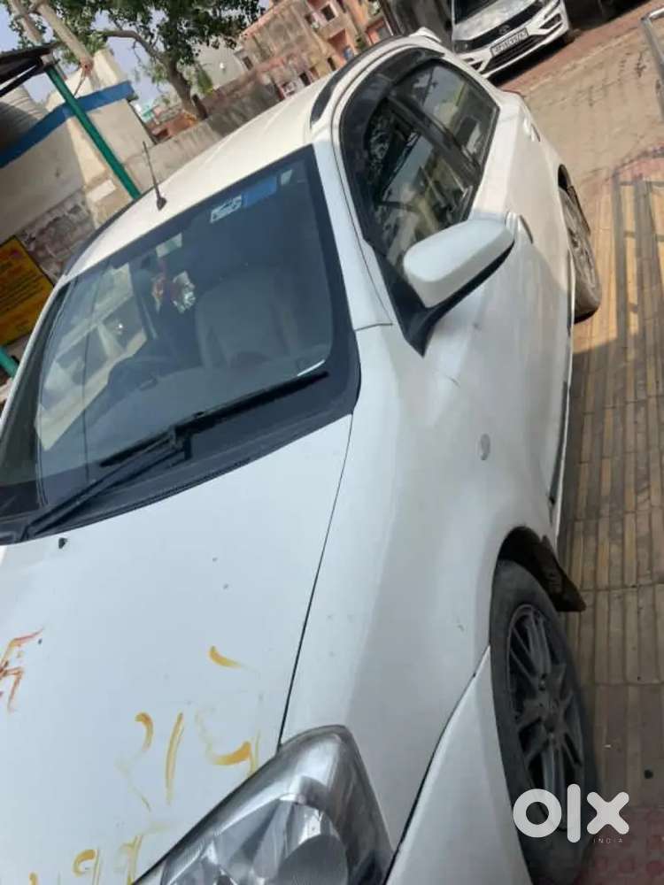 Toyota Etios Liva 2014 मॉडल