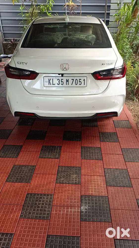 Honda City Vx Petrol 2024