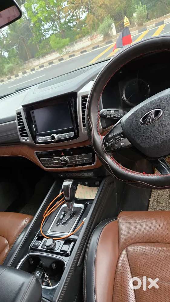Mahindra Alturas G4 2019 Diesel Well Maintained
