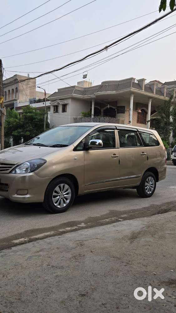 Toyota Innova 2.5 G (diesel) 7 Seater, 2009, Diesel