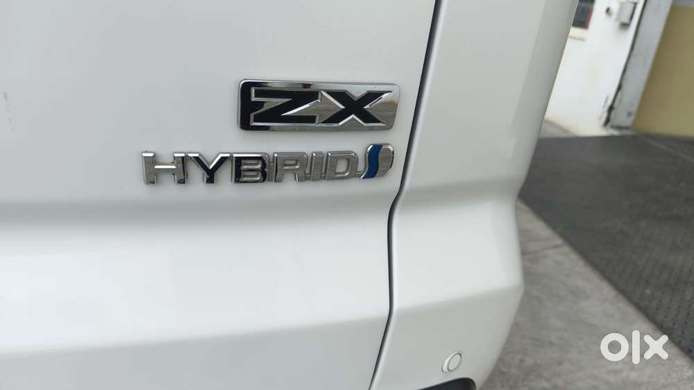 Toyota Innova Hycross 2.0 Zx Hybrid 7 Str, 2024, Diesel