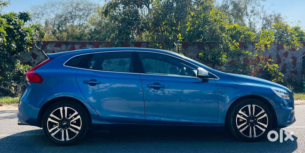 Volvo V40 D3 R Design, 2018, Diesel