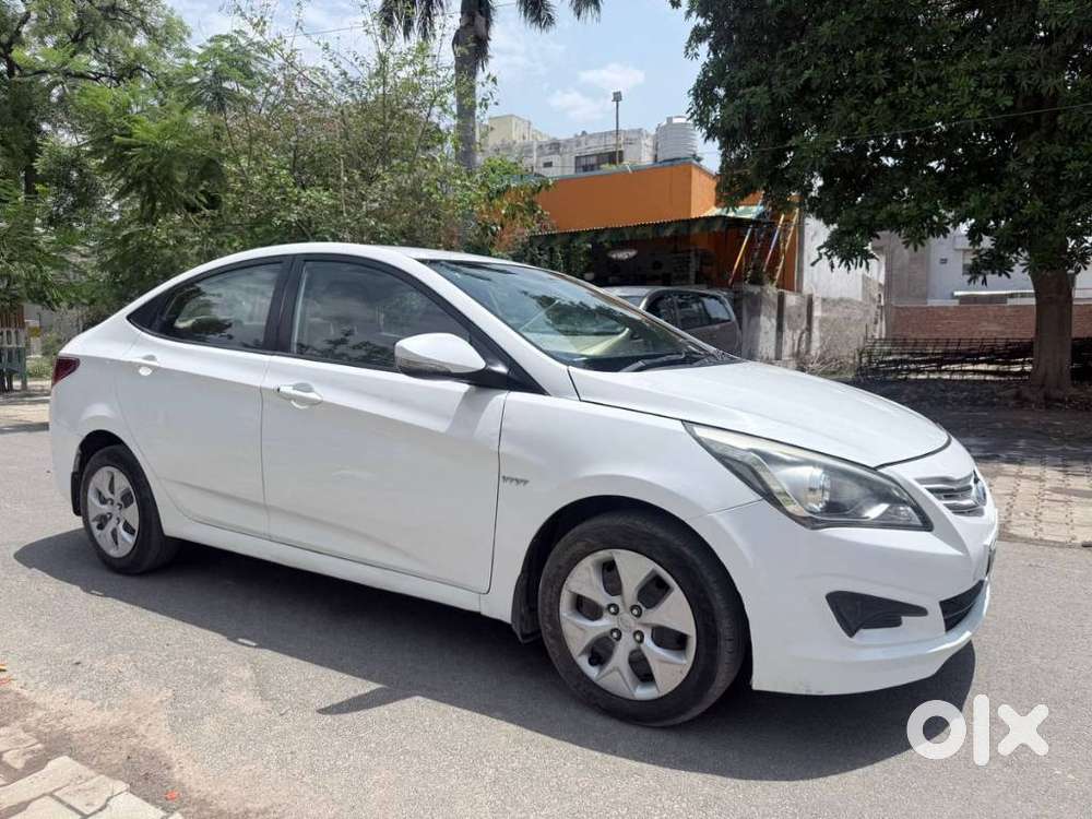 Hyundai Verna Vtvt 1.6 Sx, 2016, Petrol