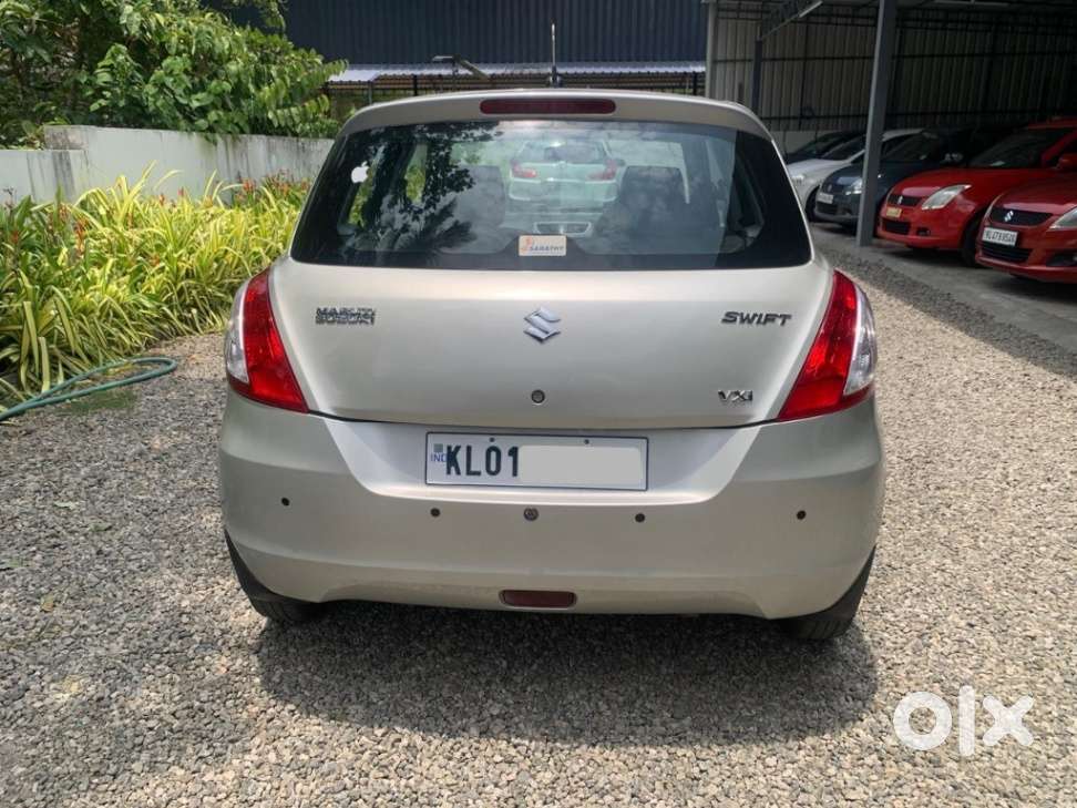 Maruti Suzuki Swift Vxi Optional, 2012, Petrol