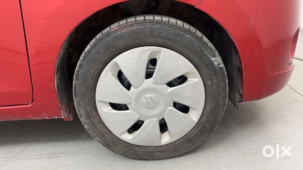 Maruti Suzuki Celerio 1.0 Vxi Amt, 2014, Petrol