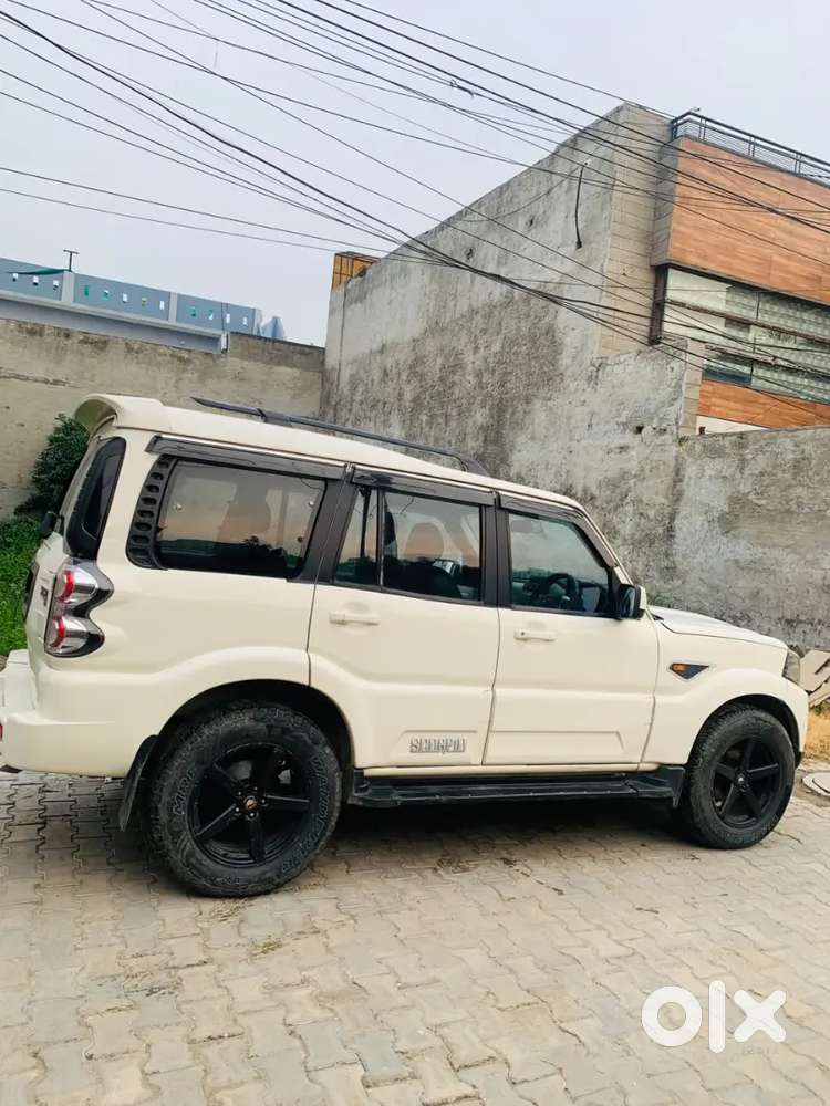 Mahindra Scorpio 2017 Classic S10  Diesel