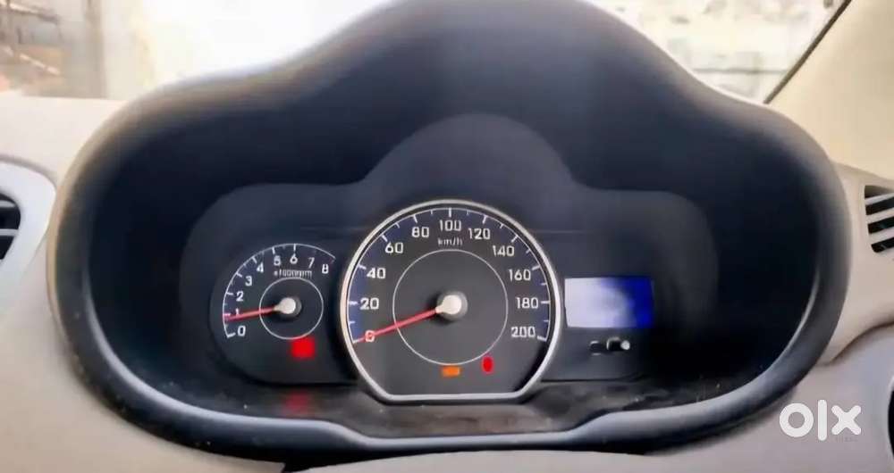 Hyundai I10 Sportz 2011