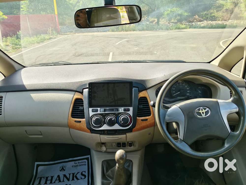 Toyota Innova 2.5 G (diesel) 8 Seater, 2013, Diesel