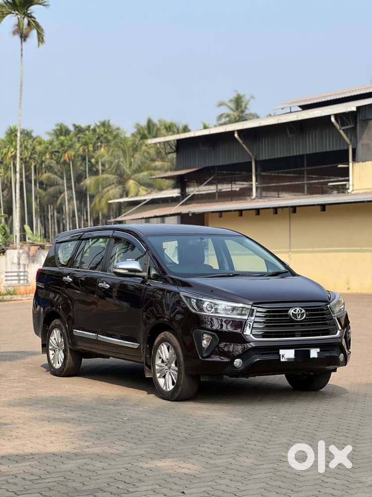 Toyota Innova Crysta 2.8 Z, 2016, Diesel