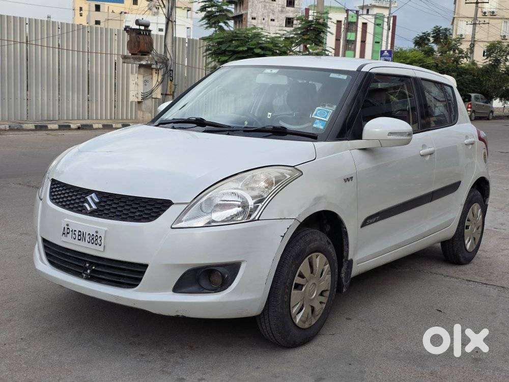 Maruti Suzuki Swift Vxi 1.2 Abs Bs-iv, 2014, Petrol