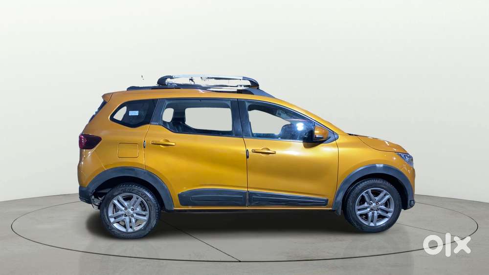 Renault Triber Rxz, 2020, Petrol