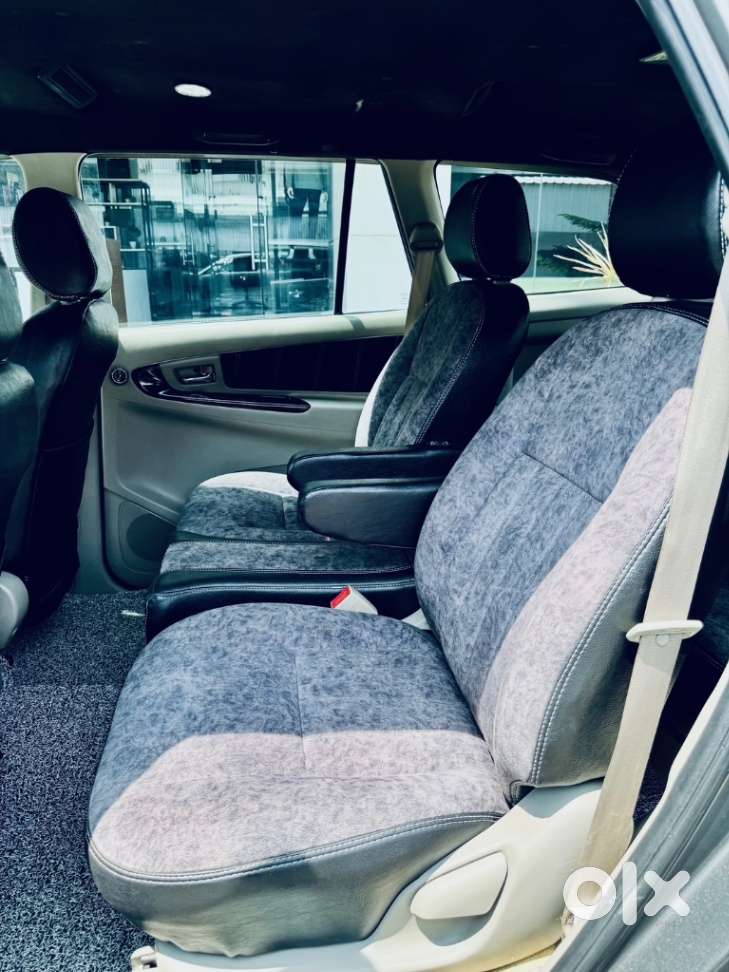 Toyota Innova 2.5 V 7 Str, 2014, Diesel