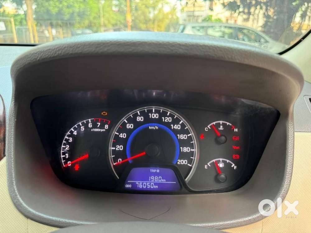 Hyundai Grand I10 2013-2016 Sportz, 2016, Petrol